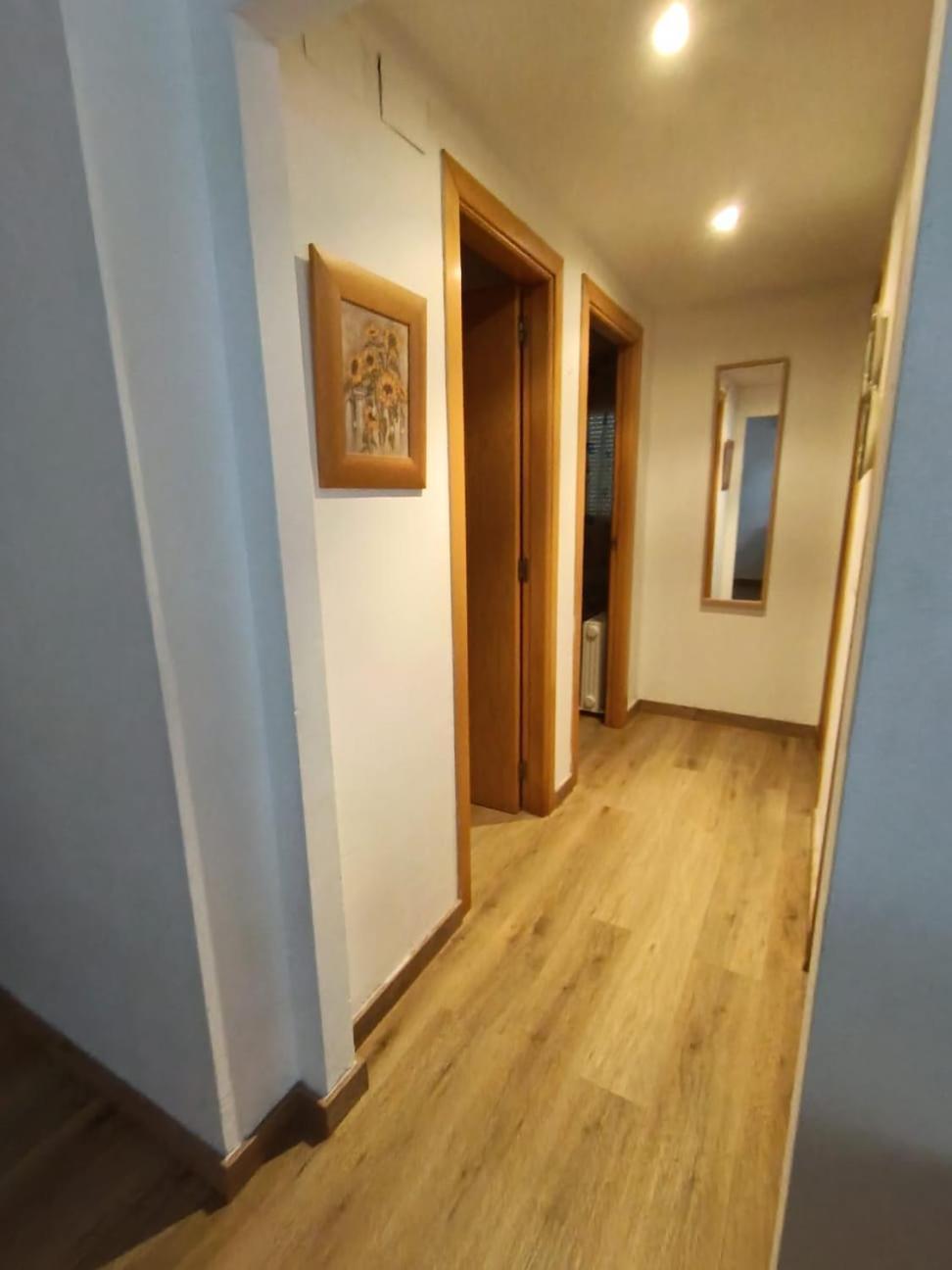 גאנדיה Apartamento Pilar Solo Familias מראה חיצוני תמונה